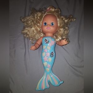 Vintage Mattel 1991 Singing Mermaid Doll: A Delightful Collectible from the Past